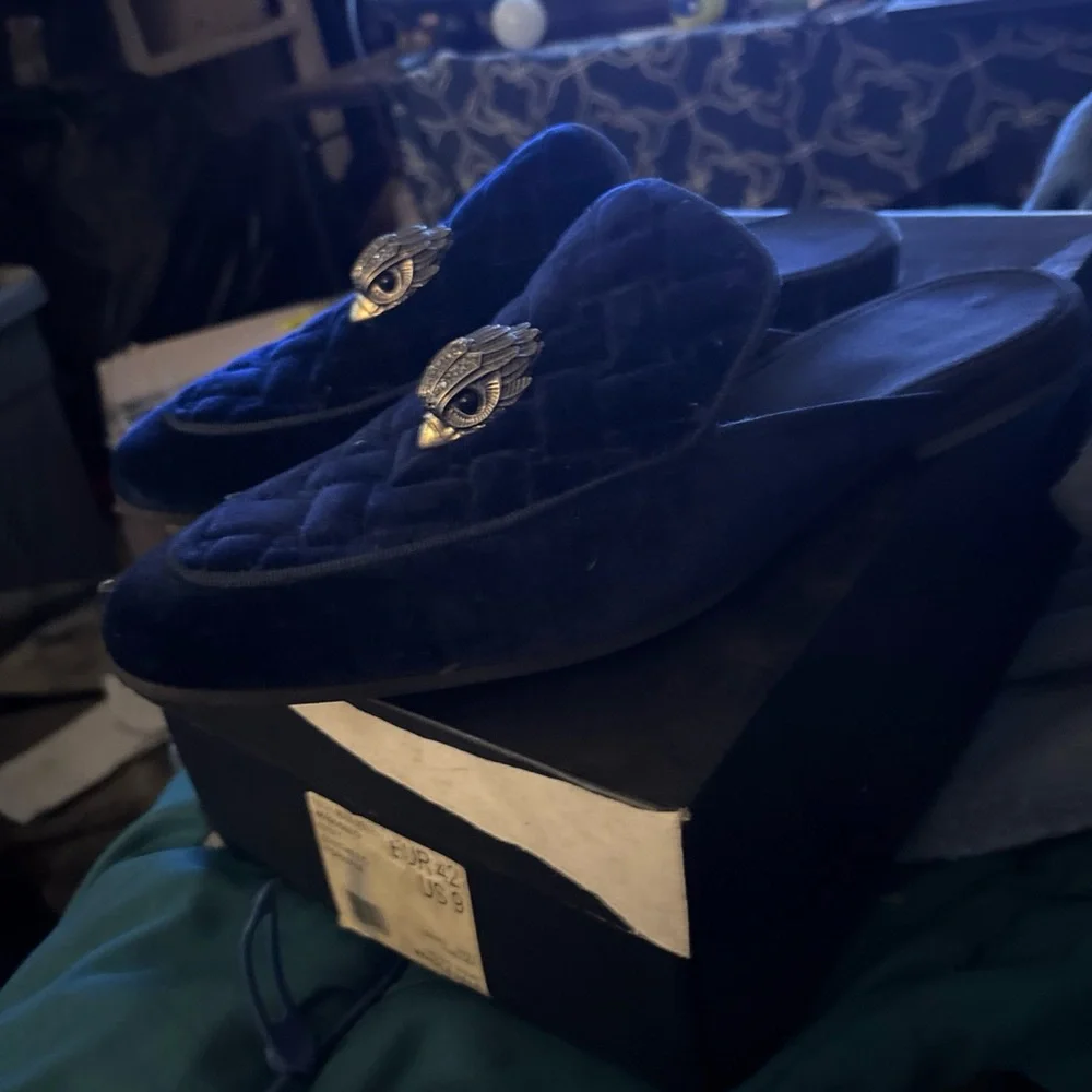 NIB Kurt Geiger Hugh Navy Velvet Mules, Size 9